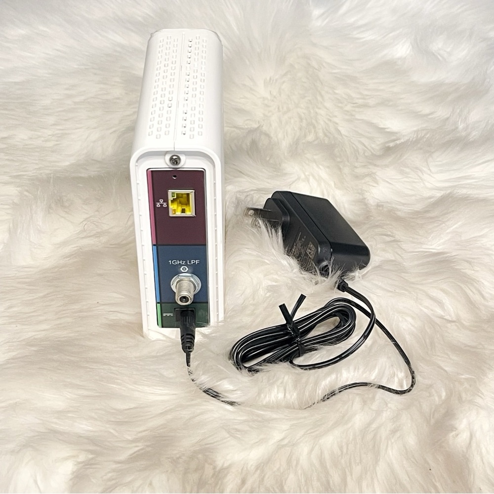ARRIS Cable Modem - Picture 3 of 6